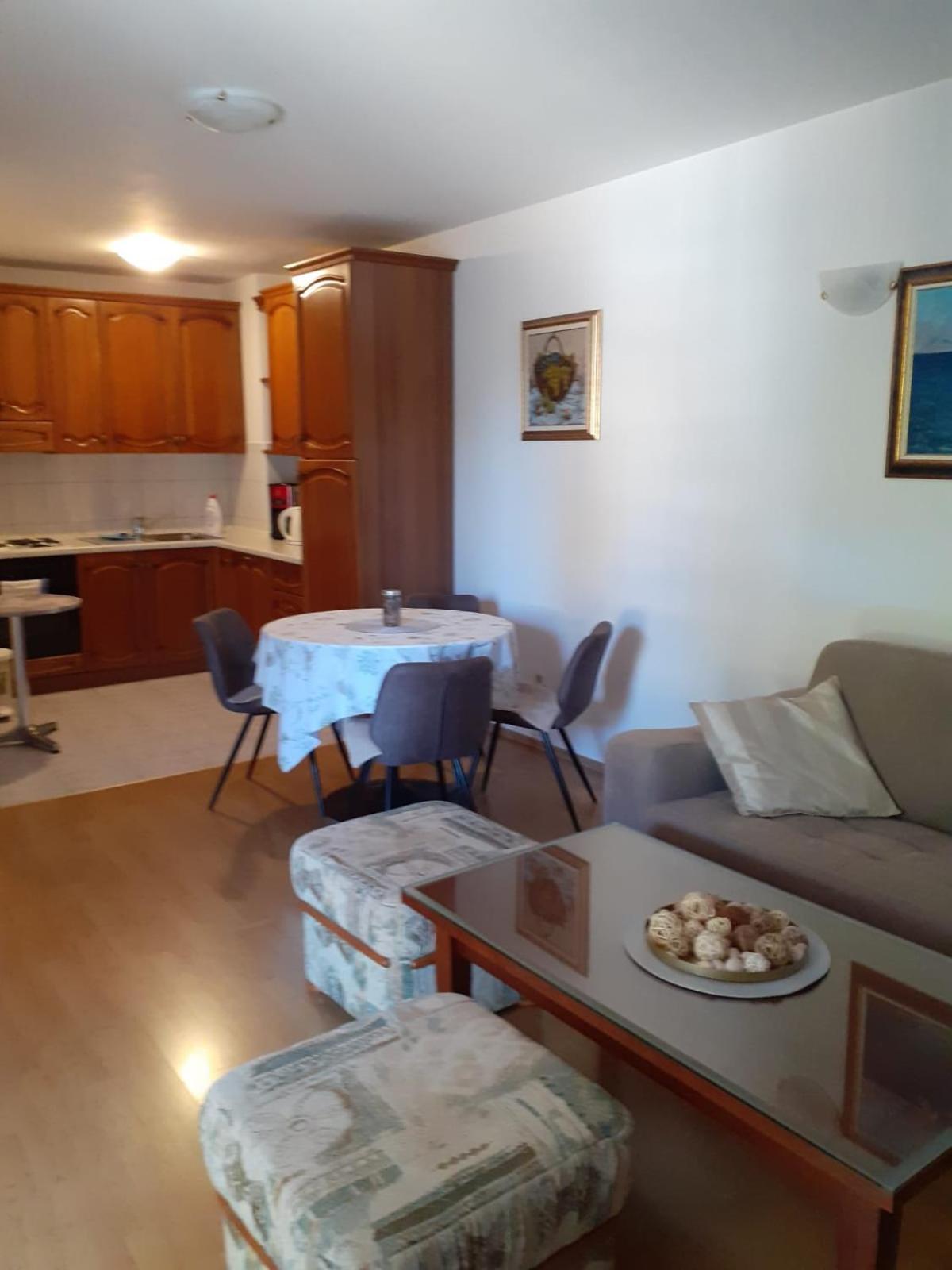 Apartman Mira Makarska Exterior photo